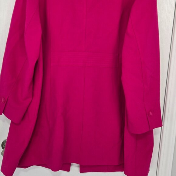 Laura Plus Fuchsia Trench Coat - Picture 6 of 7